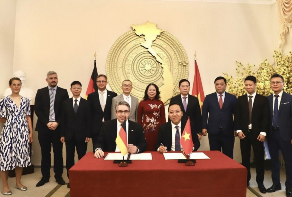 Vietnam, Germany set up energy partnership to advance green transition